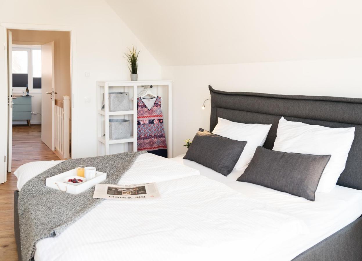 Ferienwohnung Beach Baby 2 Бюзум Экстерьер фото